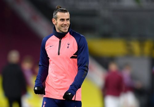 gareth bale warms up for spurs against burnley