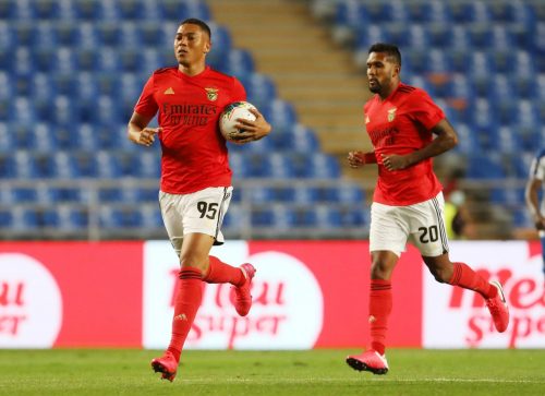 new spurs signing carlos vinicius scores for benfica against fc porto