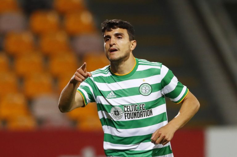Celtic: Alex McLeish believes Bhoys can land Mohamed Elyounoussi in January