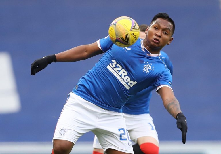 alfredo-morelos-chests-the-ball-vs-aberdeen