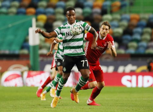 jovane-cabral-in-action-for-sporting