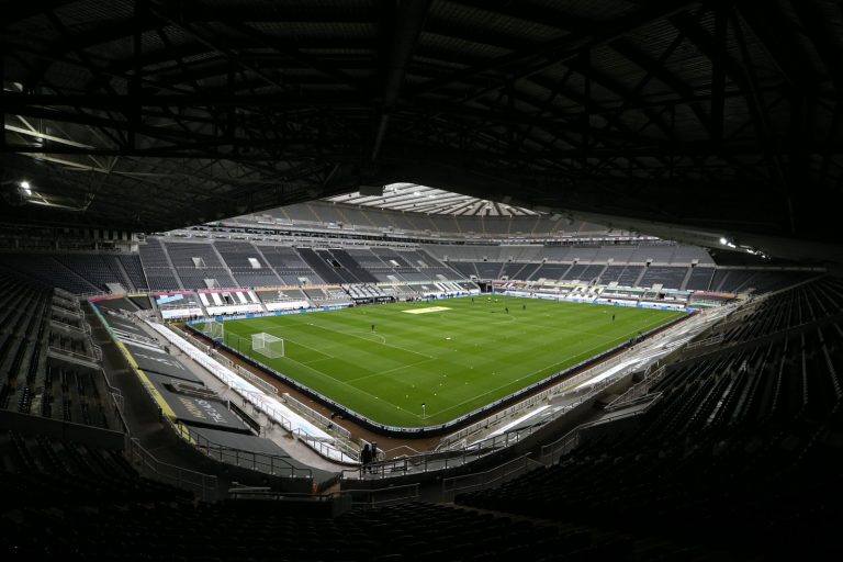 Newcastle: Toon eye Aaron Boupendza
