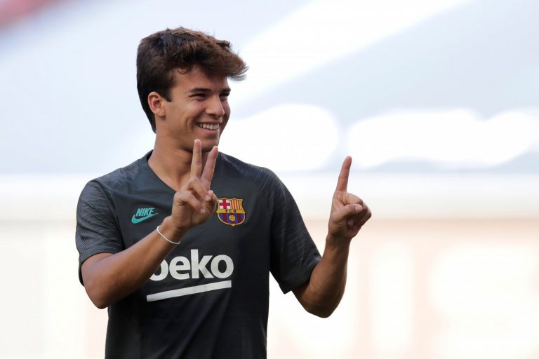 Leeds United: Midfielder Riqui Puig linked with January move