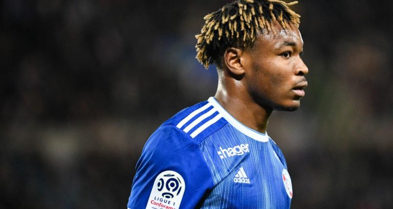 Wolves: Nuno Espirito Santo’s side taking interest in Mohamed Simakan
