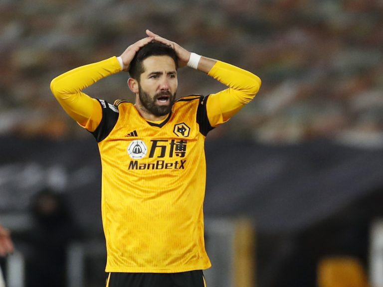 Wolverhampton-Wanderers-Joao-Moutinho