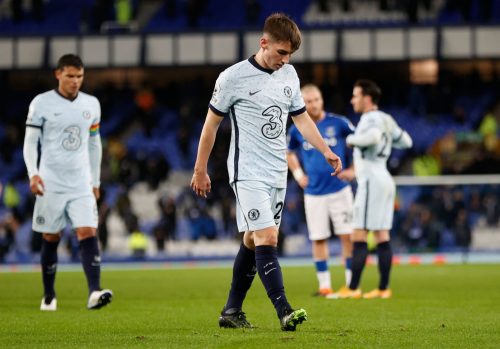 billy-gilmour-vs-everton
