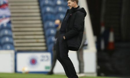 steven-gerrard-against-lech-poznan