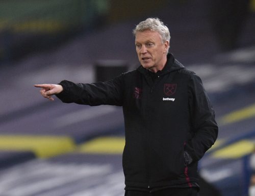 david moyes on the touchline for west ham against leeds united
