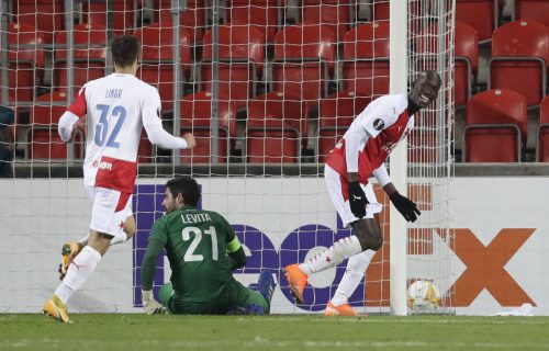 west-ham-urged-to-snap-abdallah-sima