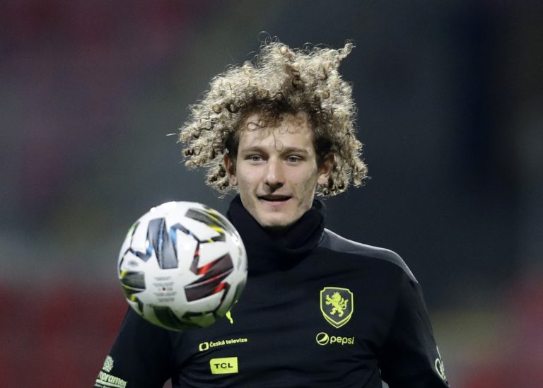 Wolves: Fans react as club considering swoop for Alex Kral