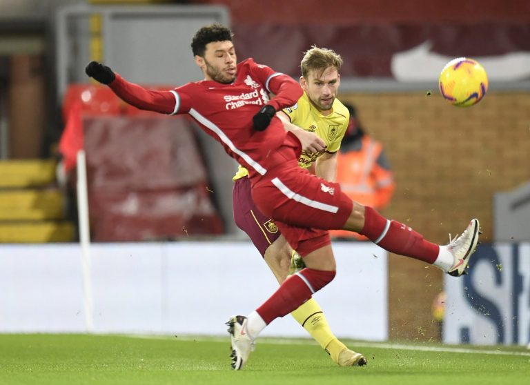 West Ham United: GSB make fresh approach for Oxlade-Chamberlain