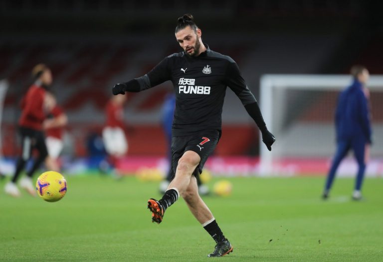 andy-carroll-warming-up-for-newcastle