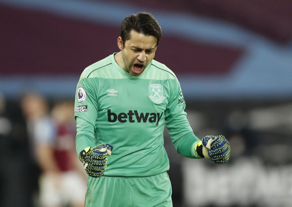 'Top-quality', 'Absolute rock' - Many WHU fans buzz at 'ridiculous' performance of 'unreal' ace 'Top-quality', 'Absolute rock' - Many WHU fans buzz at 'ridiculous' performance of 'unreal' ace