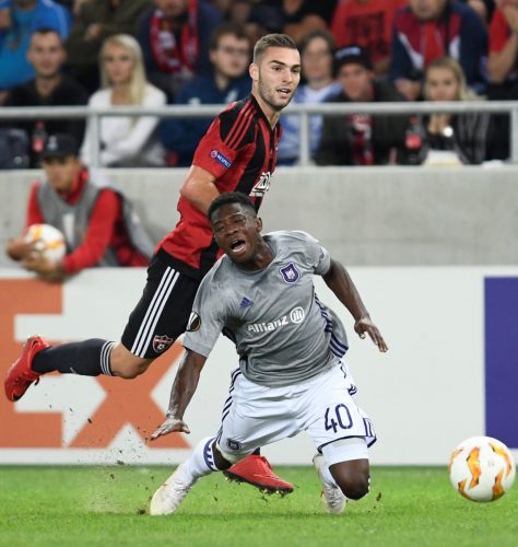 francis-amuzu-goes-down