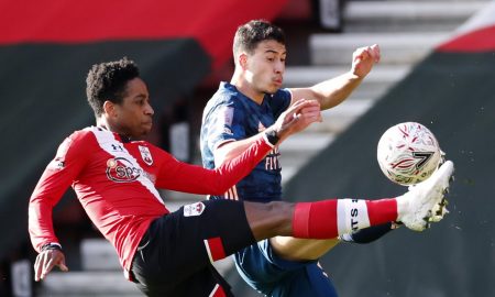 kyle-walker-peters-in-action-vs-arsenal