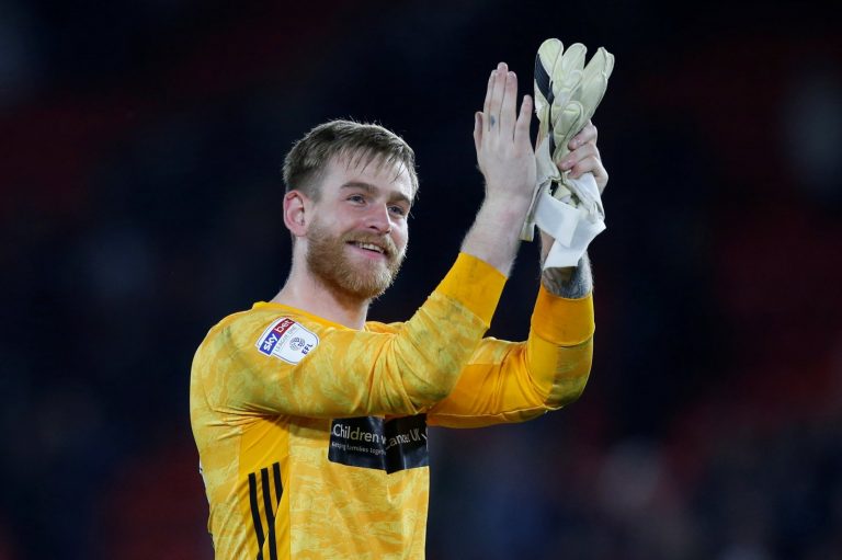 Sunderland: Fans rage at Lee Burge during League One clash