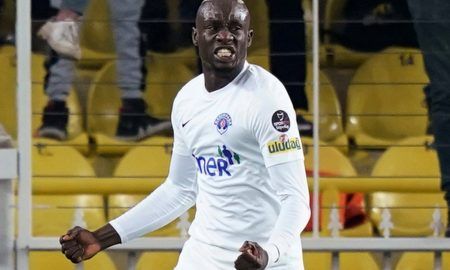 mbaye-diagne-celebrates-scoring