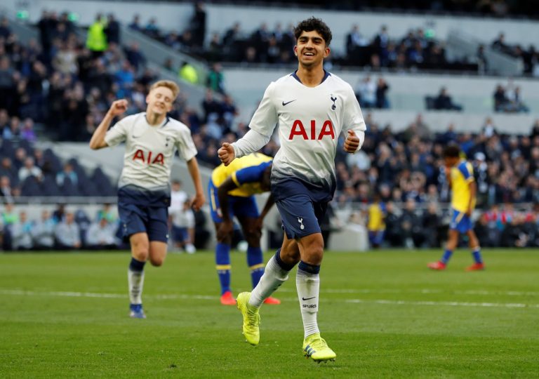 tottenham confirm new deal for youngster dilan markanday