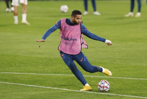 west ham target youssef en-nesyri warms up for sevilla