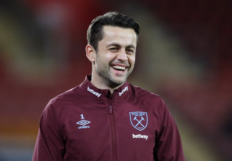 West Ham United: Kevin Phillips surprised by David Moyes’ plan to axe Lukasz Fabianski