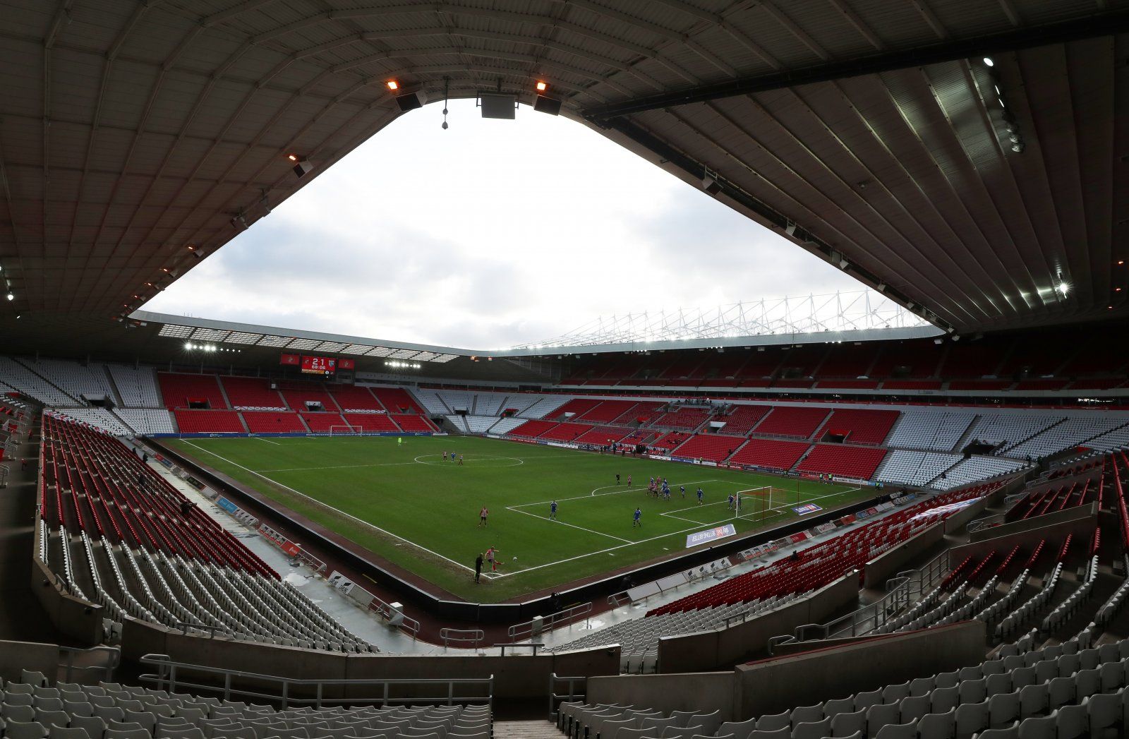 Sunderland: Keith Hackett applauds action against fan misbehaviour -Sunderland News