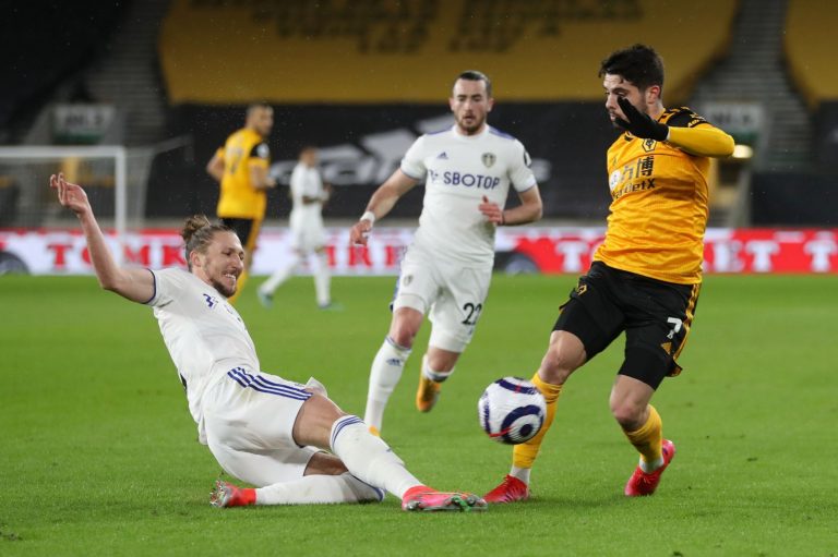 Wolves: Fans buzz over Pedro Neto footage