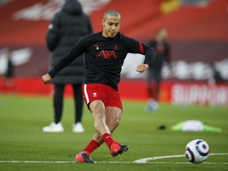 Liverpool: Reds fans bemoan Thiago injury update