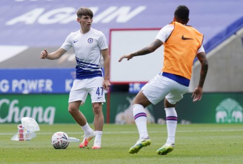 billy-gilmour-in-chelsea-training
