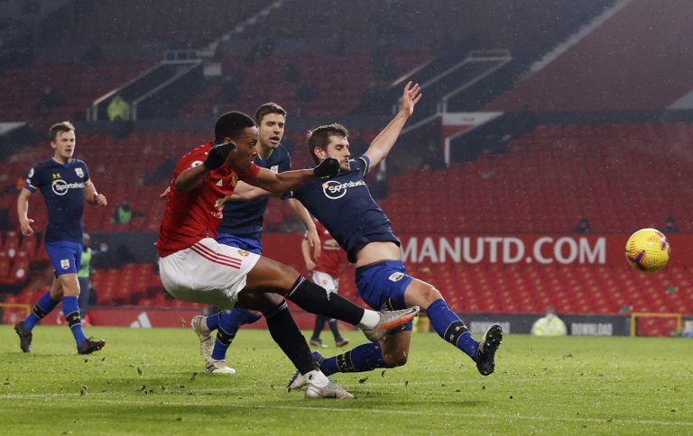 Manchester United: Fans slam Anthony Martial update
