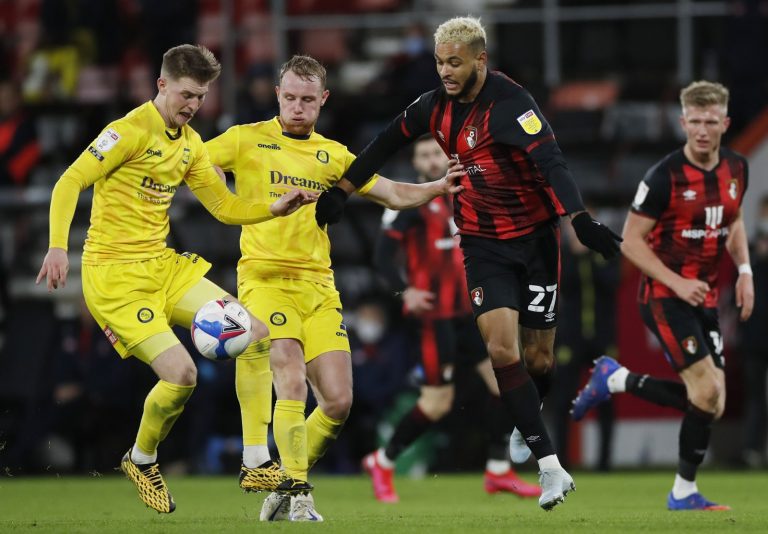 josh-king-battles-vs-wycombe