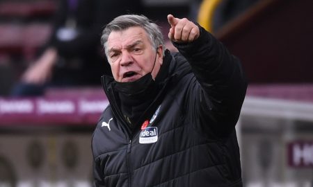 sam-allardyce-shouting-instructions-vs-burnley