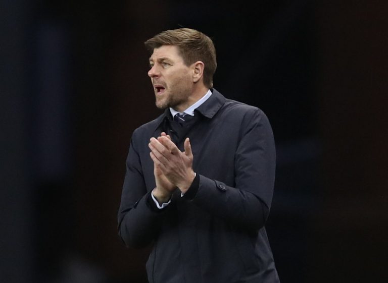 steven-gerrard-vs-royal-antwerp