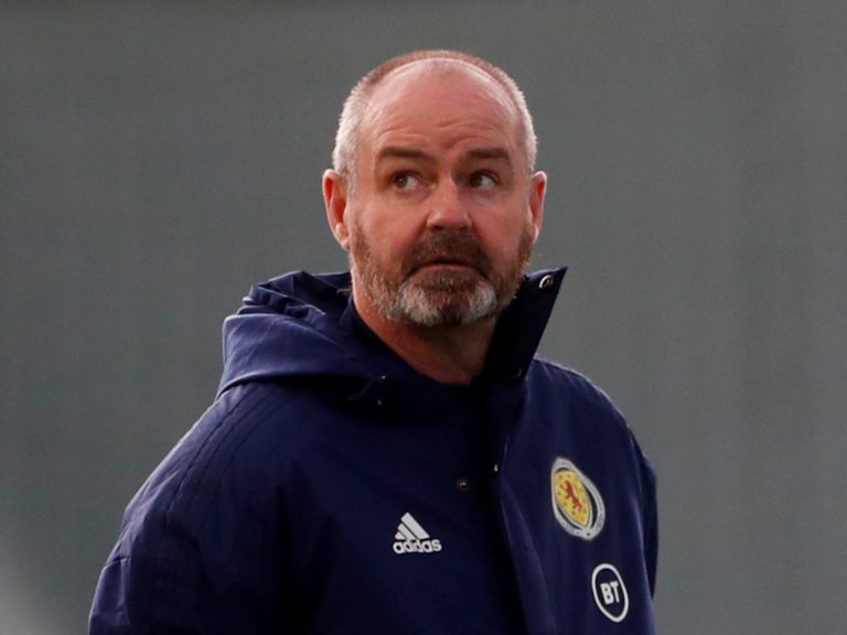 Celtic: Steve Clarke responds to Parkhead hot seat links