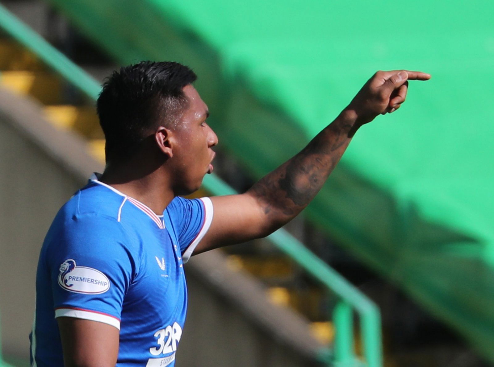 Rangers: Fans loved picture of Alfredo Morelos’ family - Rangers News