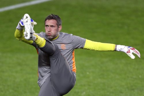 allan-mcgregor-vs-slavia-prague