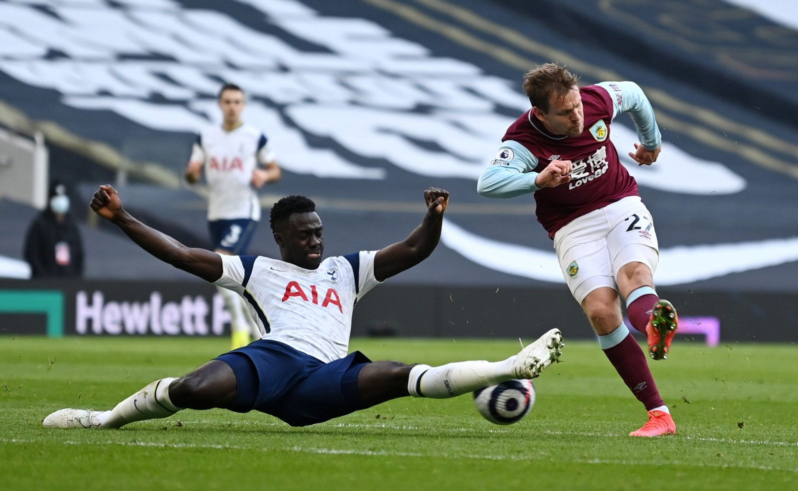 Tottenham Hotspur: Jose Mourinho discusses Davinson Sanchez - Premier League
