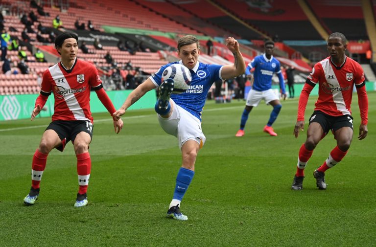 Southampton: Fans slam Takumi Minamino