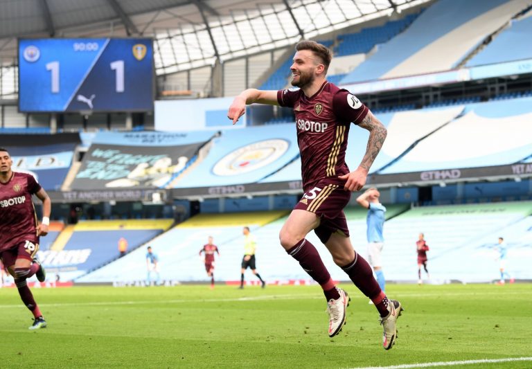 Leeds: Noel Whelan hails Stuart Dallas as ‘Mr Leeds’