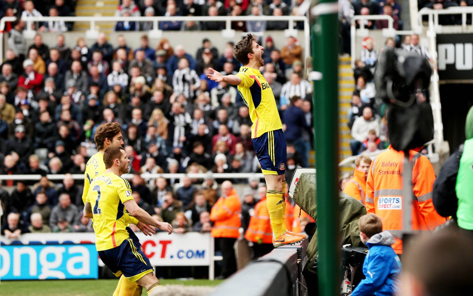Sunderland: Fans react to footage of Fabio Borini goal -Sunderland News