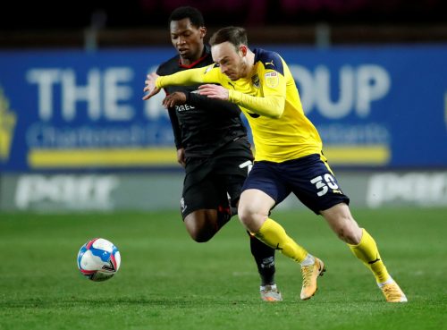 brandon-barker-in-action-for-oxford