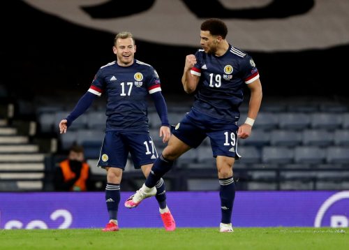 Che Adams