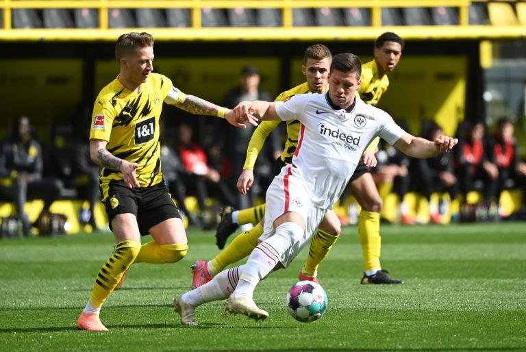 Everton: Blues keen on Luka Jovic