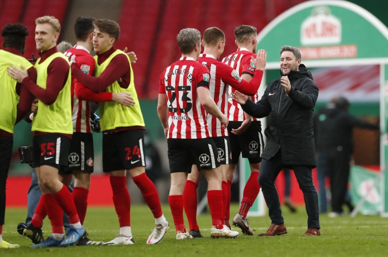 Sunderland: Fans react to Lee Johnson’s post-match comments