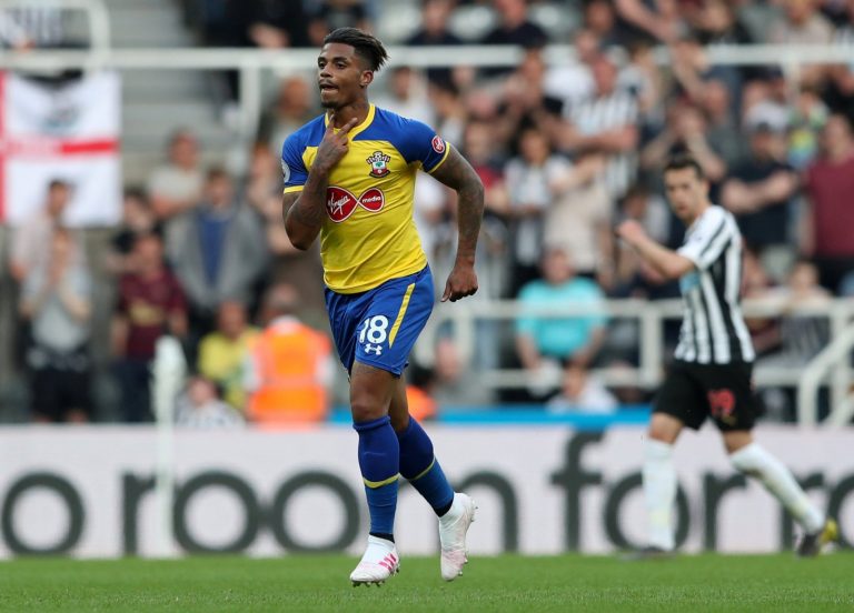 Newcastle United: Magpies in Mario Lemina talks