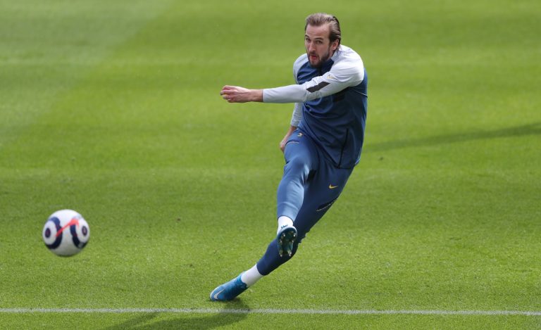 harry kane in tottenham training