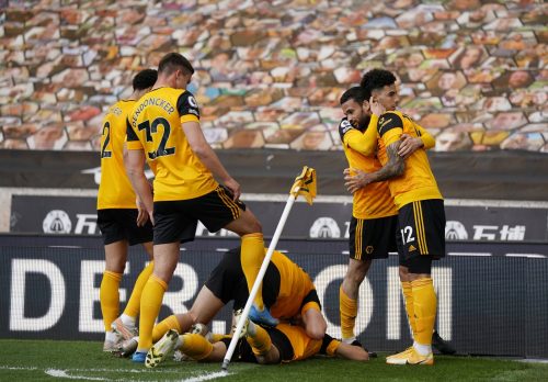 Exclusive: Steve Bull urges Wolves to sign fast centre-back this summer