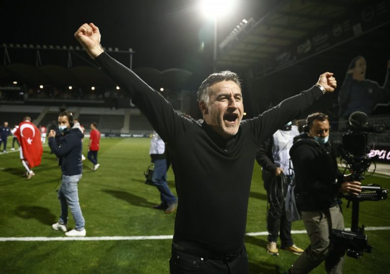 Everton: Fans react to Christophe Galtier news