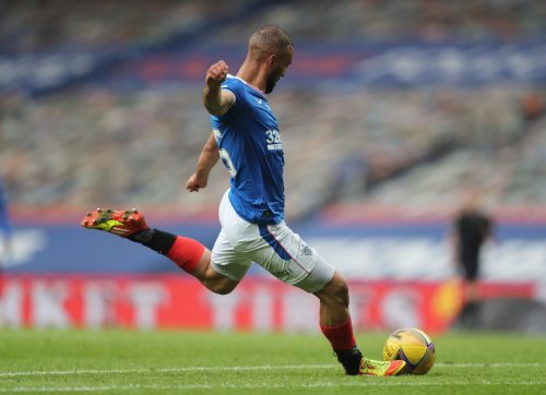 kemar-roofe-shoots-vs-aberdeen
