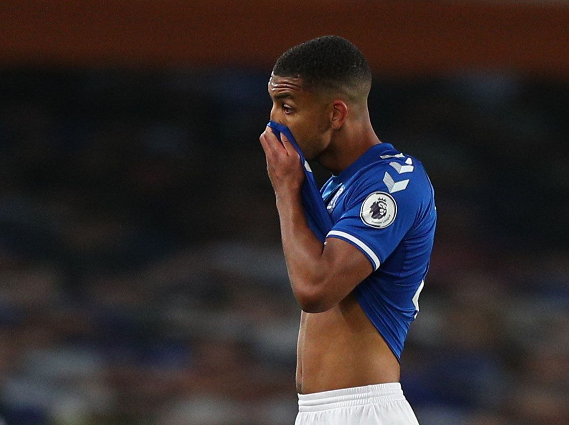 Everton: Mason Holgate likely has an MCL strain, says medical expert -Everton News