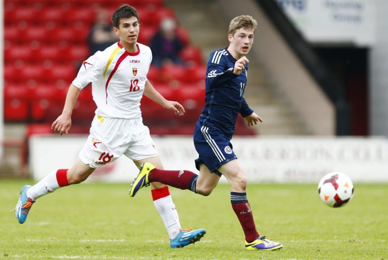 Southampton: Saints eye Ryan Gauld